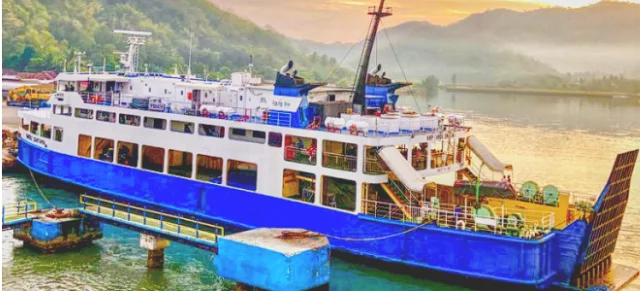 Layanan Penebrangan Laut Bali Lombok dengan KMP Sindu Dwitama