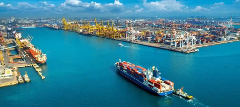 merger pelindo i iv mendorong ekosistem maritim berkelas dunia