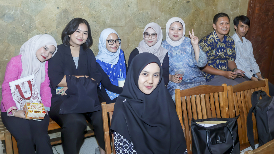 Quality Control Circle (QCC) Convention Agung Logistics